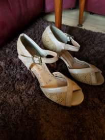red herring ladies shoes